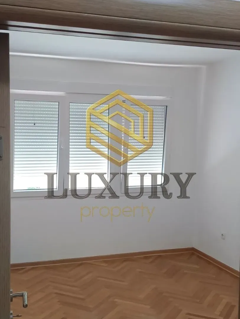 Rent, office space, 66m², Preko Morače, Podgorica