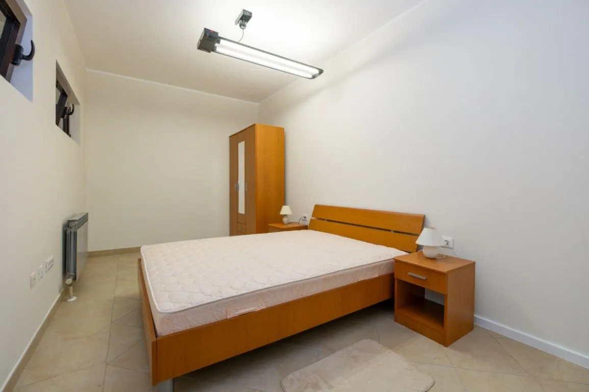 Rent, one bedroom apartment, 70m², Gorica C, Podgorica