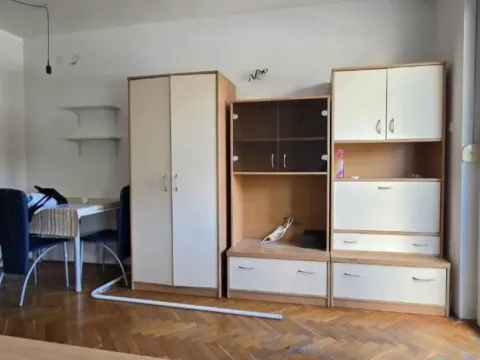 Izdavanje, dvosoban stan, 52m², Grbavica, Novi Sad Sve Podlokacije - image 2