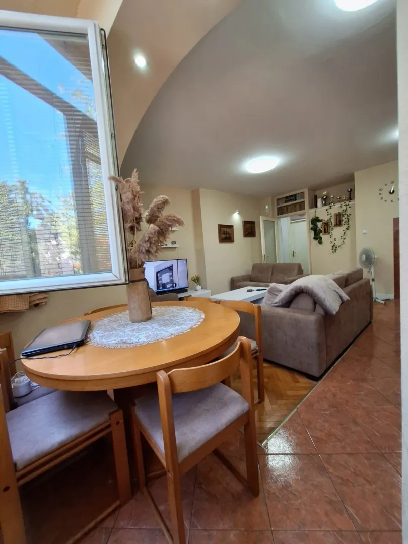 Prodaja, dvosoban stan, 64m², Centar, Podgorica