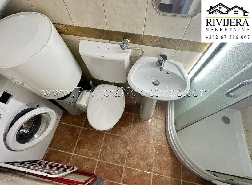 Prodaja, stan, 22m², Risan, Kotor