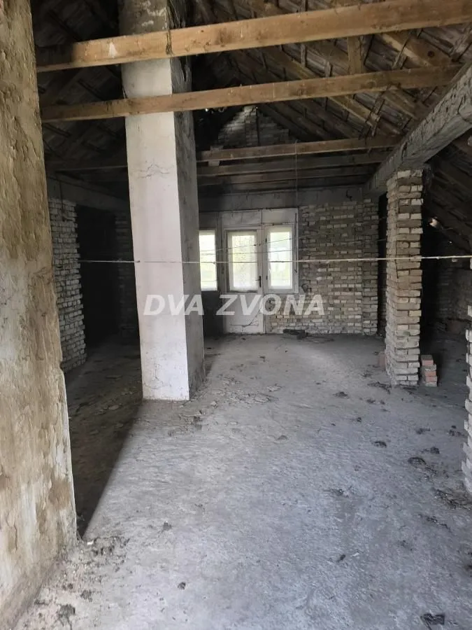 Prodaja, kuća, 333m², Srbobran, Novi Sad