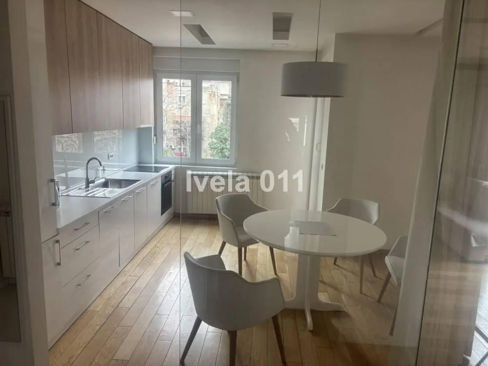 Rent, two bedroom apartment, 70m², Slavija, Vračar Sve Podlokacije