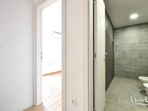 Sale, four bedroom apartment, 124m², Tivat, Crna Gora - image 7