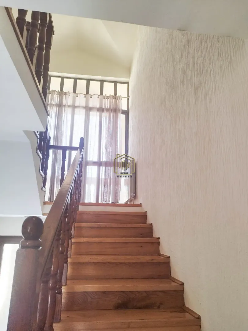 Rent, house, 140m², Zabjelo, Podgorica