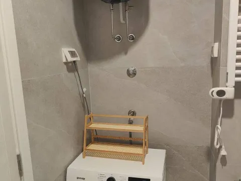 Izdavanje, jednosoban stan, 50m², Central Point, Podgorica - image 7