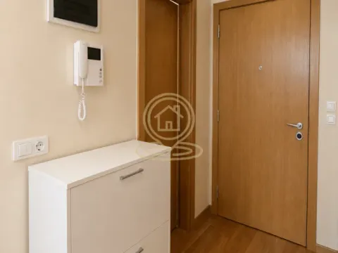 Rent, two bedroom apartment, 41m², Stari Grad, Beograd - image 4