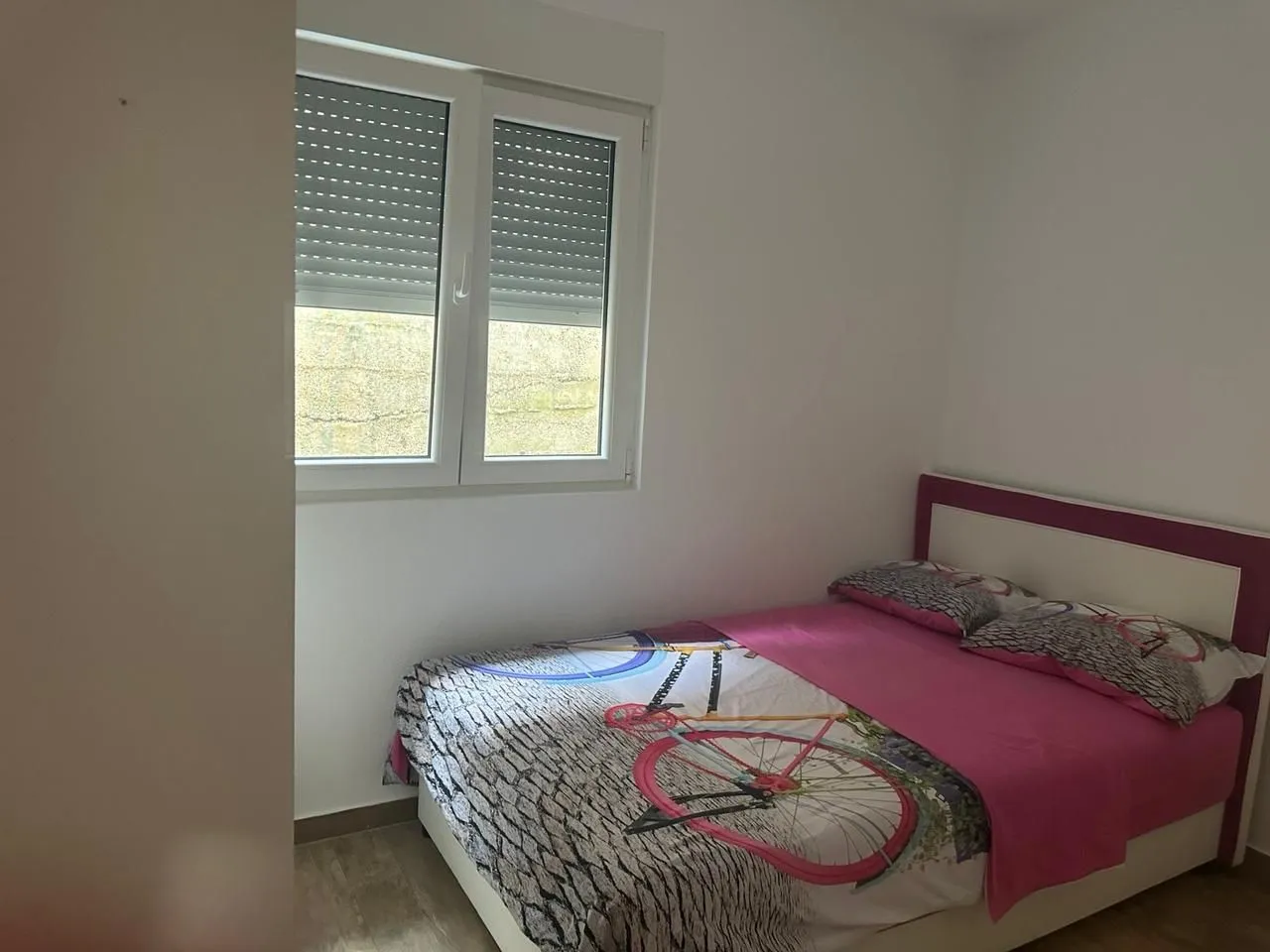 Rent, three bedroom apartment, 100m², Kavač, Kotor