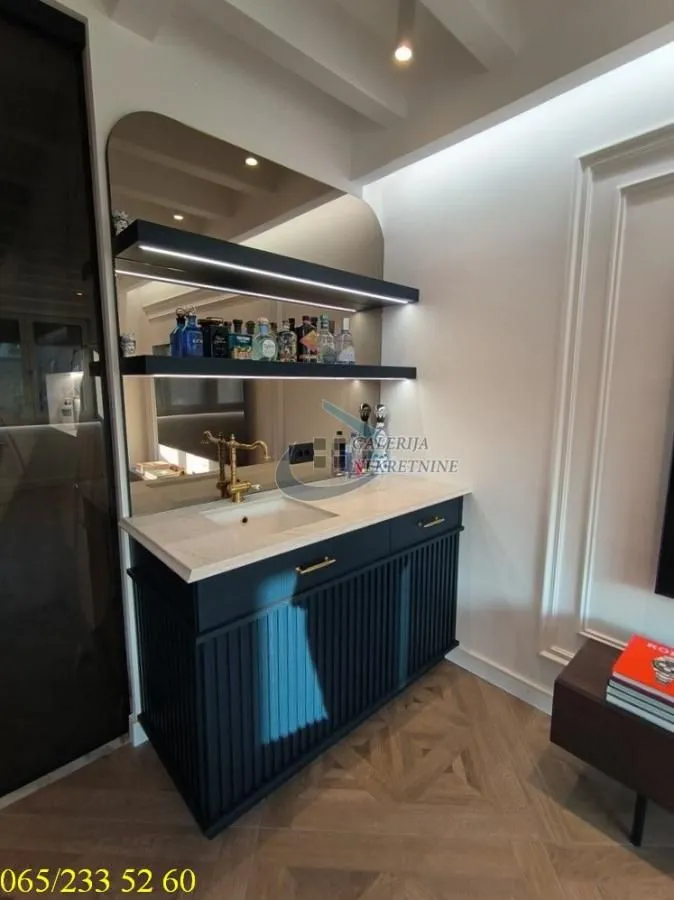 Prodaja, jednosoban stan, 38m², Stari Grad, Beograd