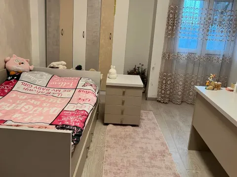 Rent, three bedroom apartment, 100m², Pejton, Podgorica - image 12