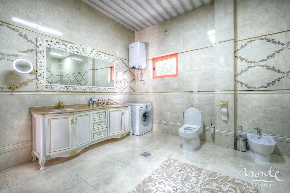 Sale, house, 372m², Radovići, Tivat