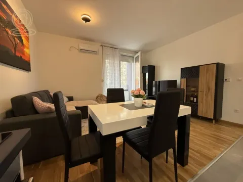 Izdavanje, jednosoban stan, 47m², Salajka, Novi Sad Sve Podlokacije - image 8