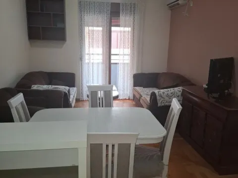 Rent, one bedroom apartment, 44m², Stari Aerodrom, Podgorica - image 3
