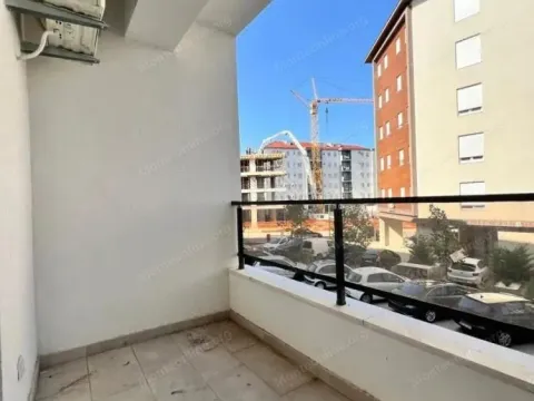 Prodaja, jednosoban stan, 45m², Zabjelo, Podgorica - image 14