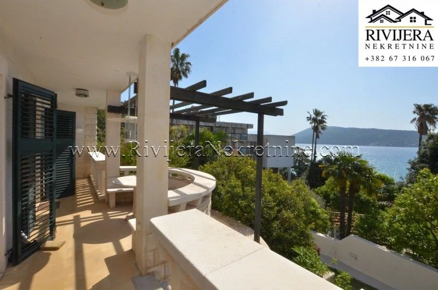 Prodaja, kuća, 216m², Savina, Herceg Novi