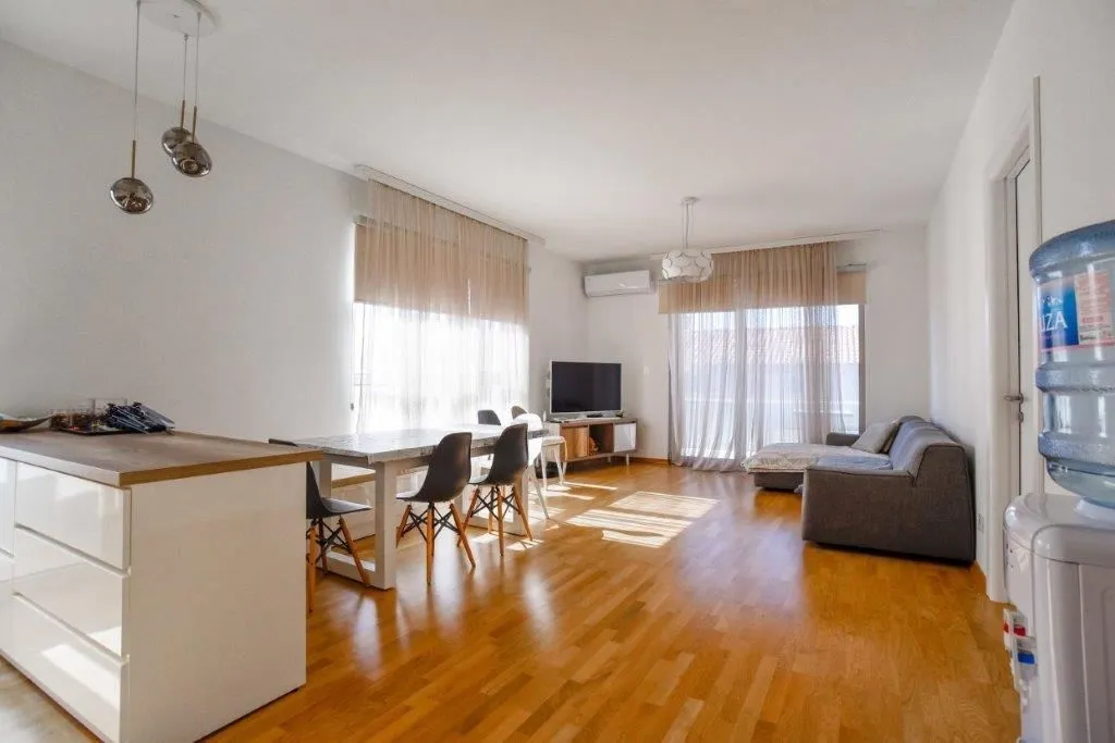Sale, three bedroom apartment, 94m², Bečići, Budva
