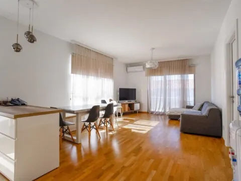 Prodaja, trosoban stan, 94m², Bečići, Budva - image 9