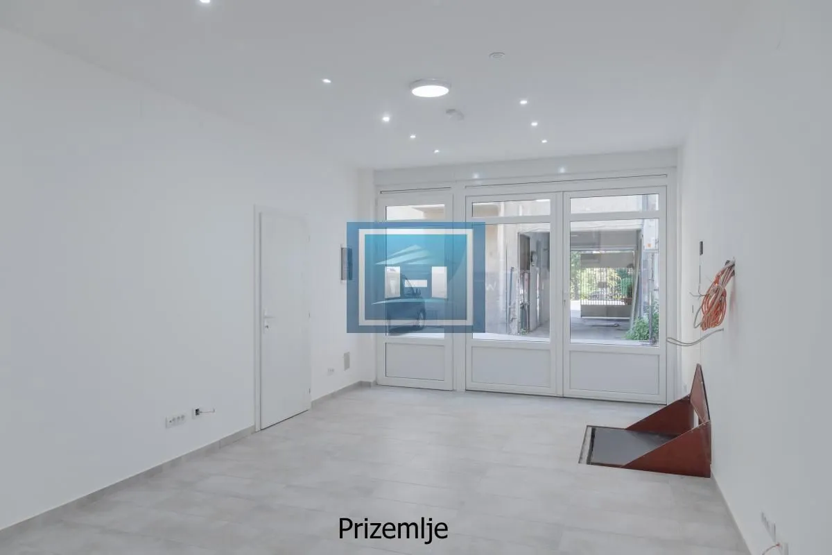 Sale, apartment, 221m², Stari Grad, Beograd