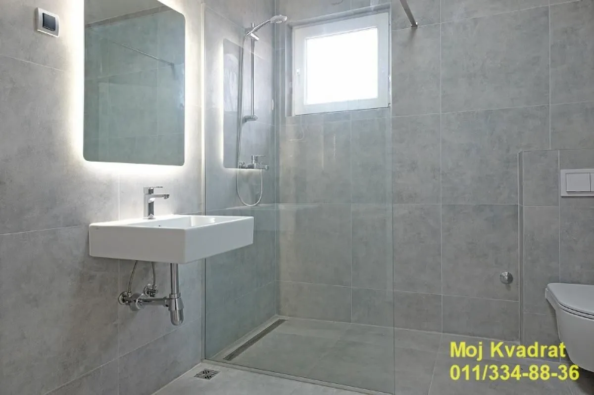 Prodaja, trosoban stan, 94m², Voždovačka Crkva, Voždovac Sve Podlokacije