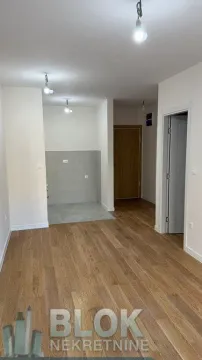 Rent, one bedroom apartment, 40m², Central Point, Podgorica - image 4