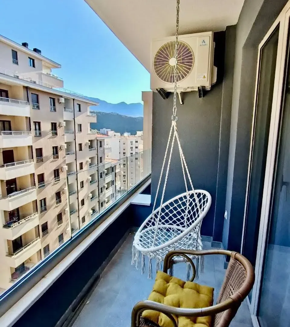 Sale, one bedroom apartment, 44m², Bečići, Budva