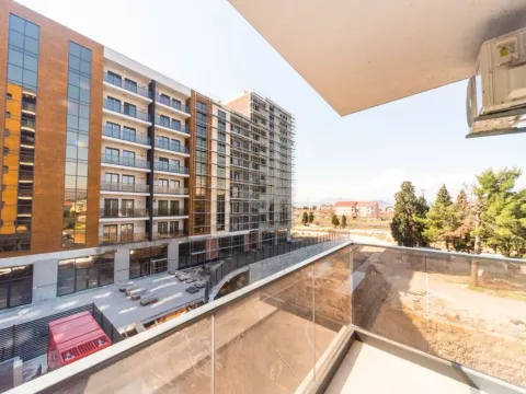 Izdavanje, jednosoban stan, 47m², Stari Aerodrom, Podgorica - image 5