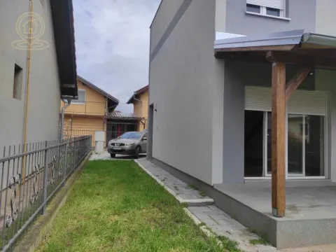 Sale, house, 78m², Klisa, Novi Sad Sve Podlokacije - image 2