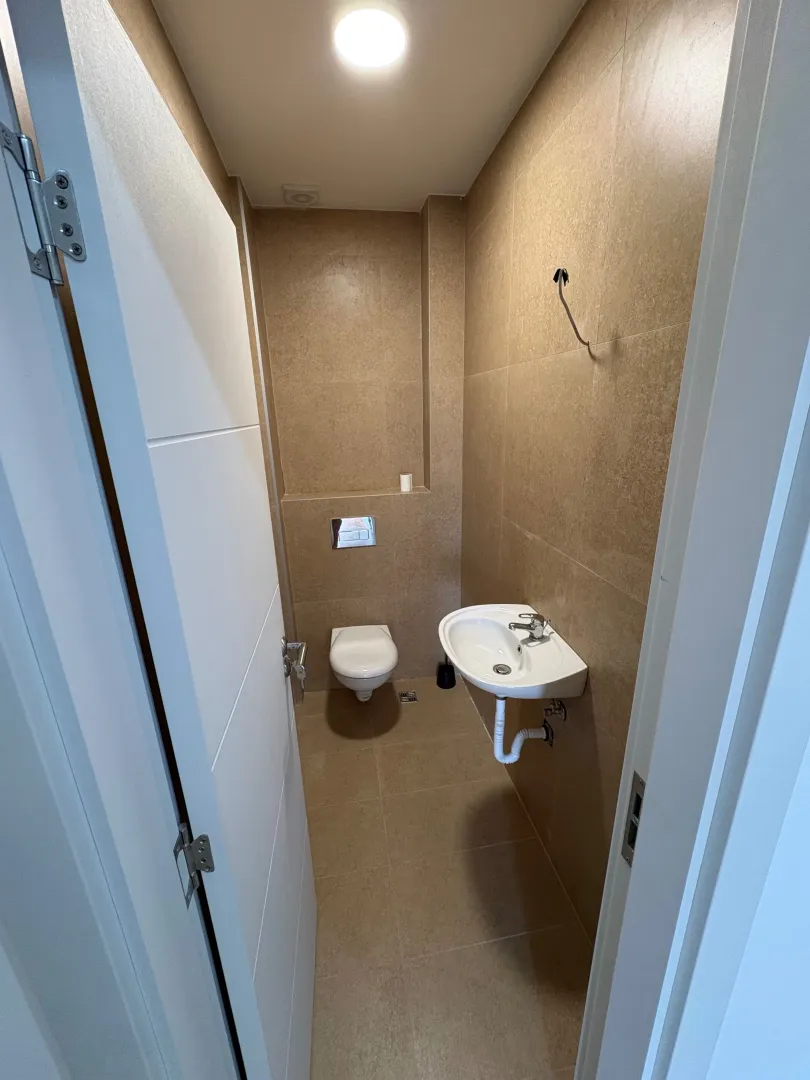 Prodaja, dvosoban stan, 64m², Tološi, Podgorica