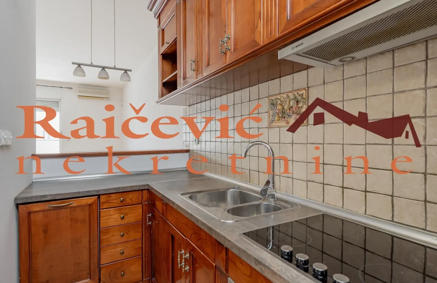 Prodaja, četvorosoban stan, 117m², Savski Venac, Beograd