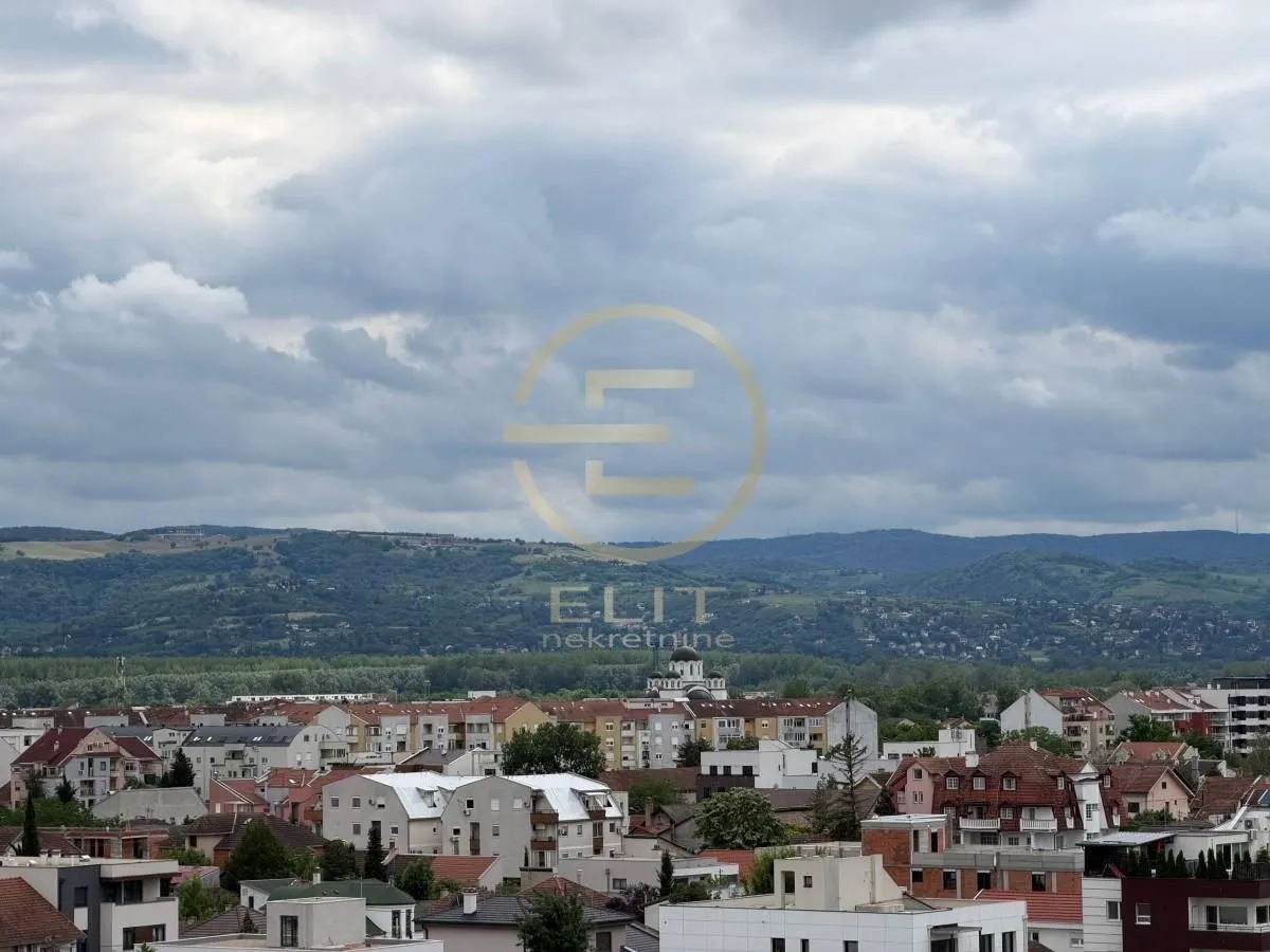 Izdavanje, stan, 43m², Bulevar Evrope, Novi Sad Sve Podlokacije