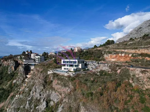 Sale, house, 922m², Reževići, Budva - image 15