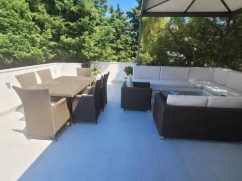 Sale, house, 175m², Utjeha, Bar - image 4