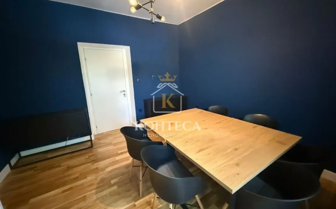 Izdavanje, poslovni prostor, 40m², Centar, Tivat