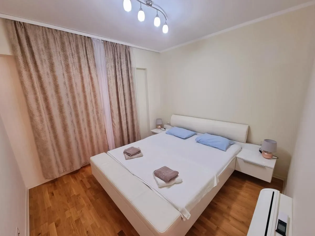 Rent, three bedroom apartment, 134m², Bečići, Budva