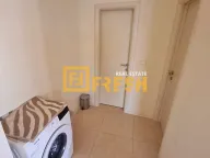 Izdavanje, trosoban stan, 134m², Budva, Crna Gora - image 14