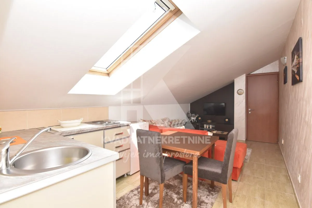 Izdavanje, jednosoban stan, 38m², 1 maj, Podgorica