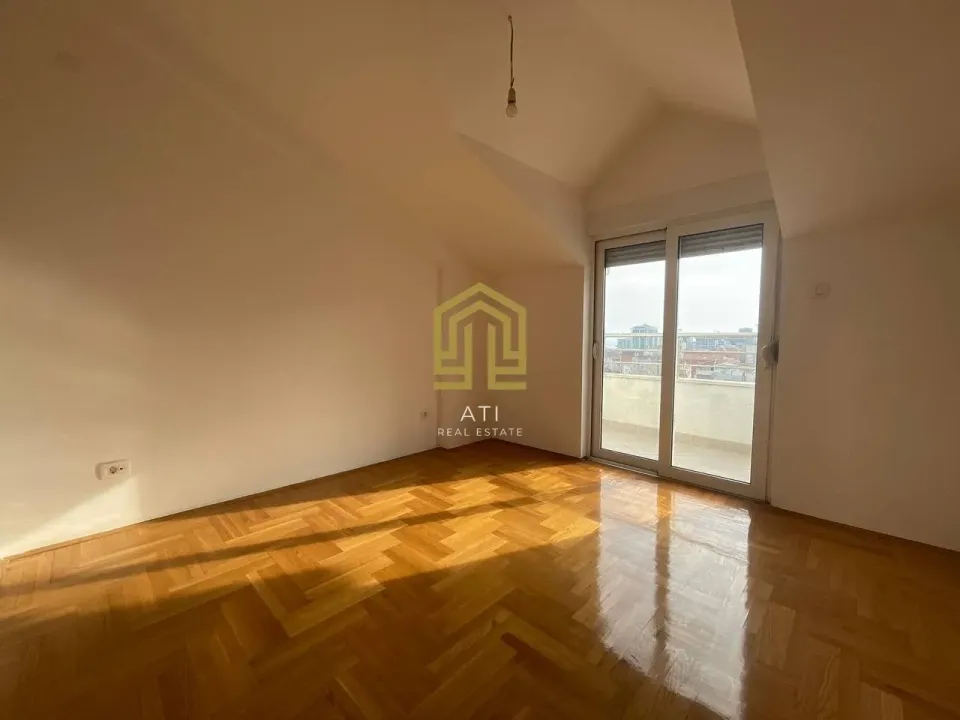 Sale, three bedroom apartment, 147m², Centar, Budva