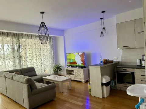 Izdavanje, stan, 96m², Seljanovo, Tivat - image 1