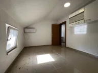 Sale, house, 104m², Mišići, Bar - image 7