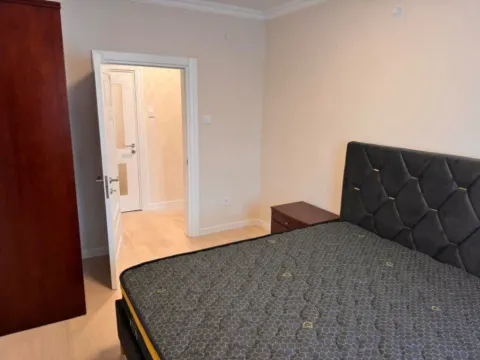 Izdavanje, trosoban stan, 90m², Centar, Podgorica - image 4