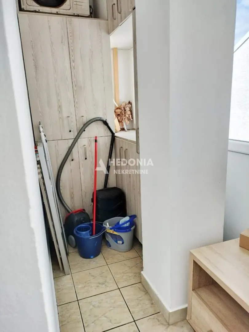 Izdavanje, trosoban stan, 80m², Bogoslovija, Palilula Sve Podlokacije