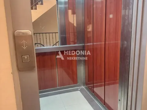 Sale, two bedroom apartment, 57m², Đeram Pijaca, Beograd - image 10