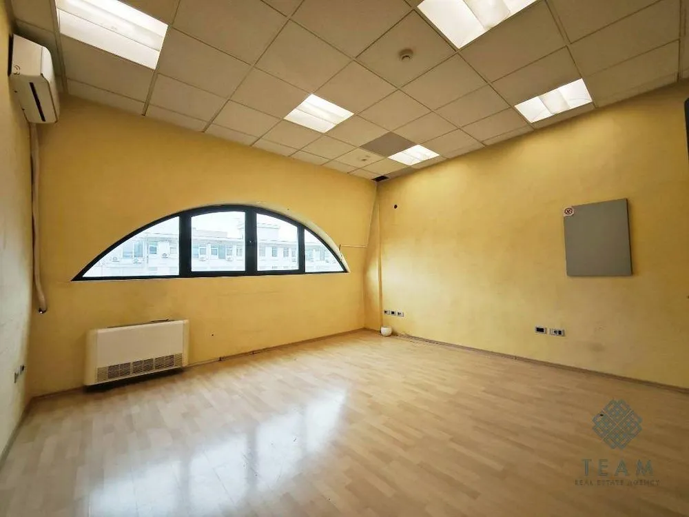 Prodaja, poslovni prostor, 315m², Centar, Podgorica