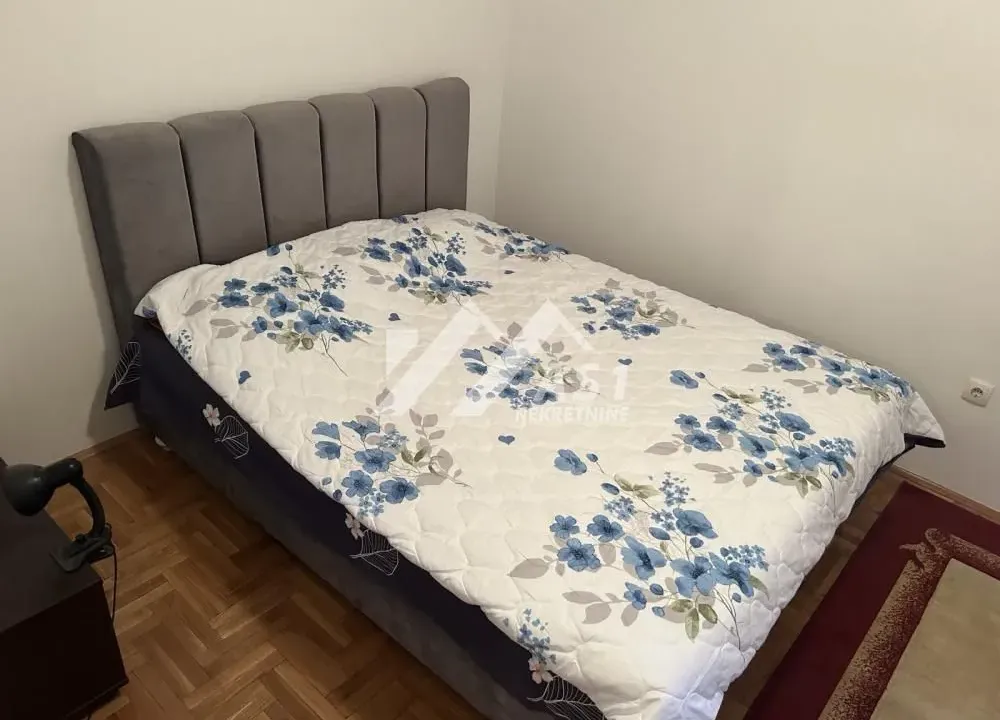 Izdavanje, dvosoban stan, 49m², Detelinara, Novi Sad Sve Podlokacije