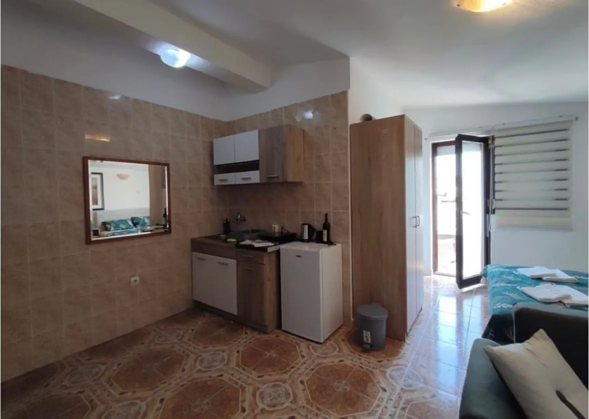 Rent, studio apartment, 30m², Šušanj, Bar