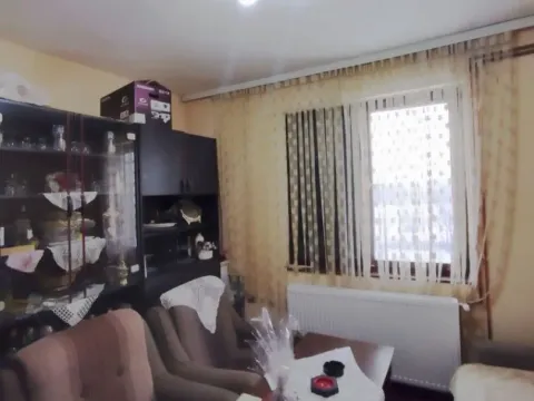 Prodaja, kuća, 226m², Klupci, Loznica - image 8