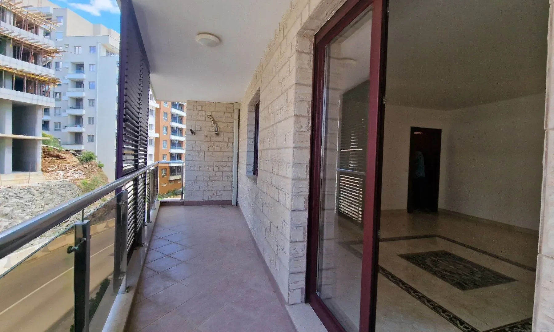 Prodaja, jednosoban stan, 72m², Bečići, Budva