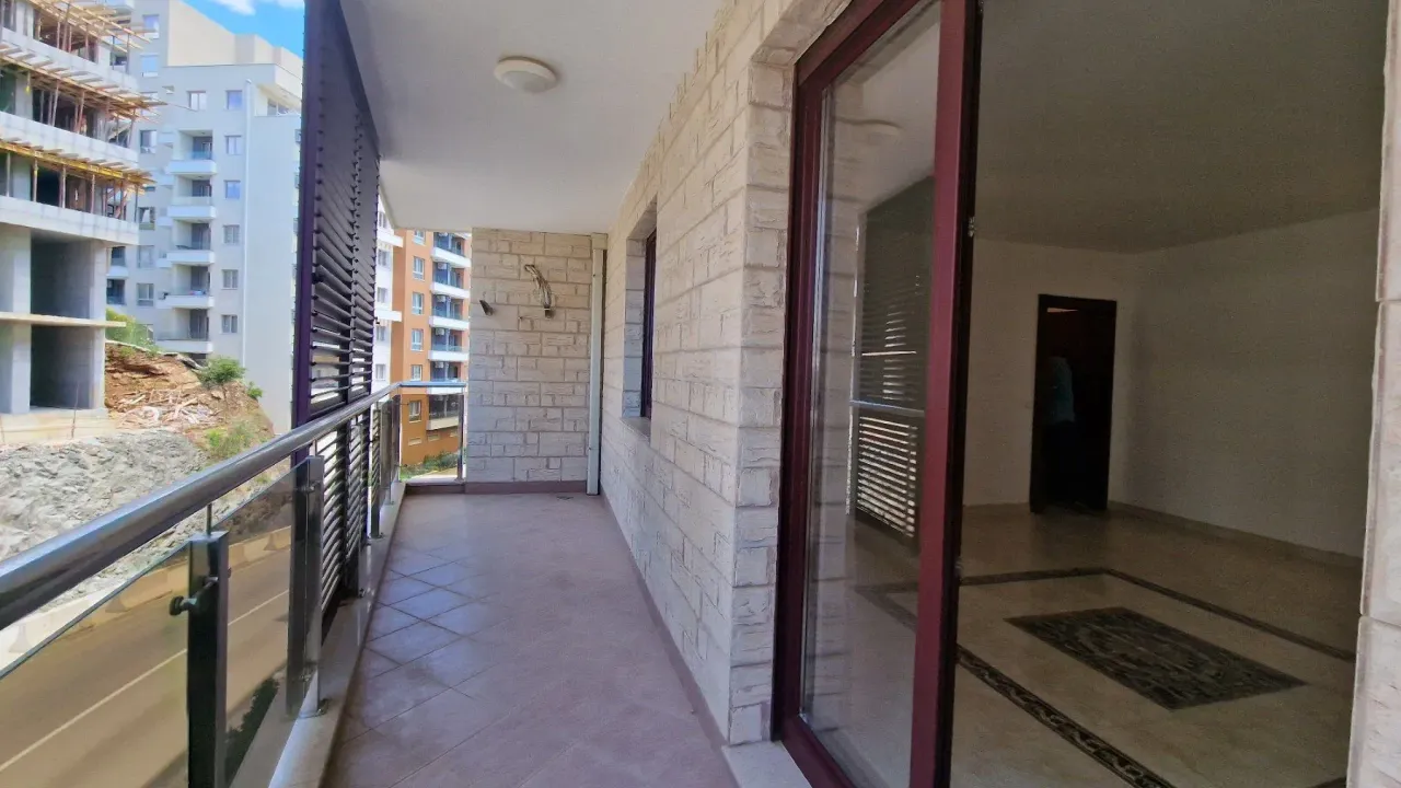 Prodaja, jednosoban stan, 72m², Bečići, Budva