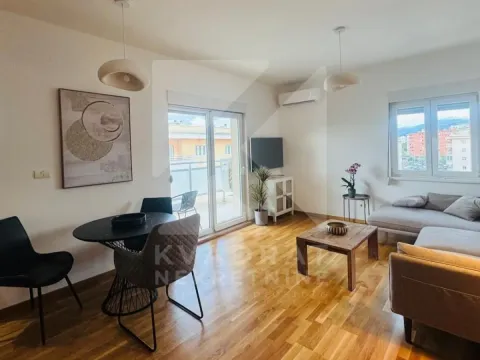 Rent, one bedroom apartment, 53m², City Kvart, Podgorica - image 4