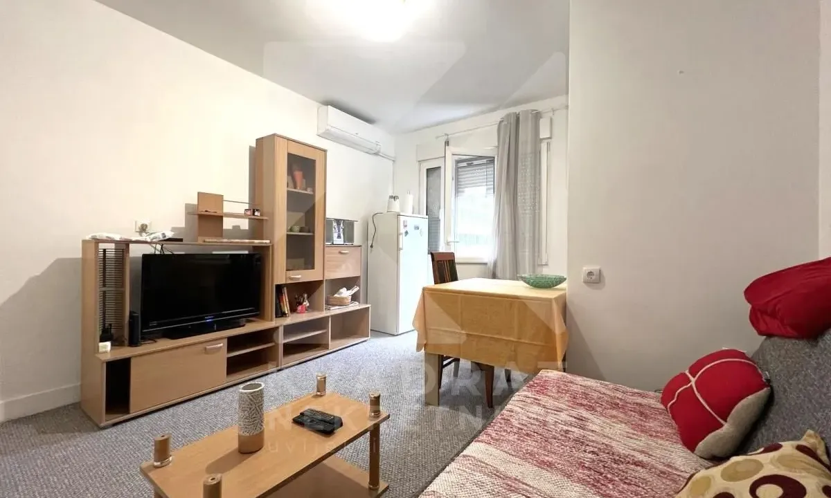 Rent, one bedroom apartment, 38m², Preko Morače, Podgorica